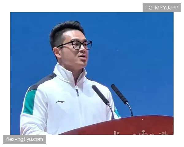 石智勇出门连快递小哥都认得，这生活咋跟演明星似的？